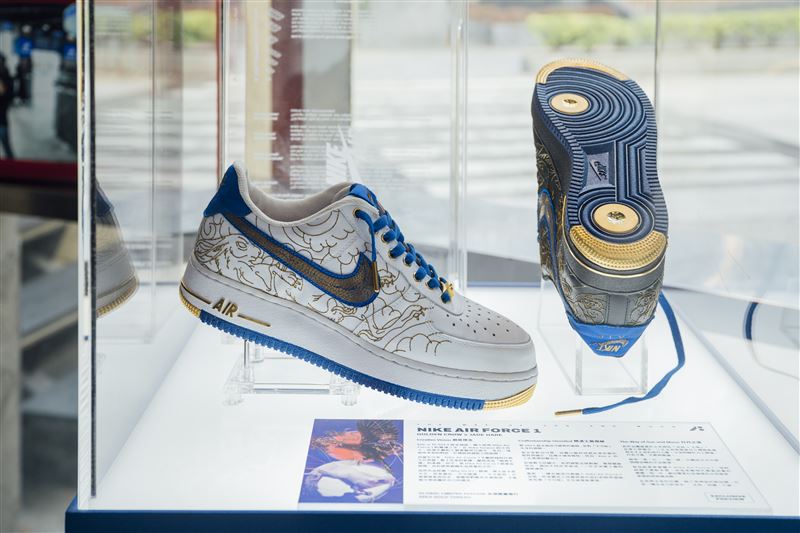 台灣新聞通訊社-市值飆破千萬新台幣！Nike Air Force 1黃金鞋台中限時展出