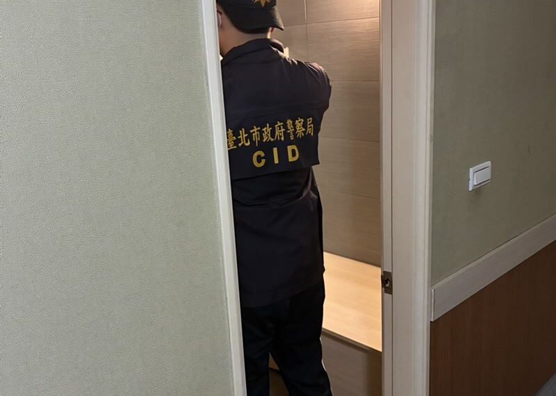 台灣新聞通訊社-兩人兒子現身！女友泡湯猝死他心臟病發亡　檢警相驗釐清死因