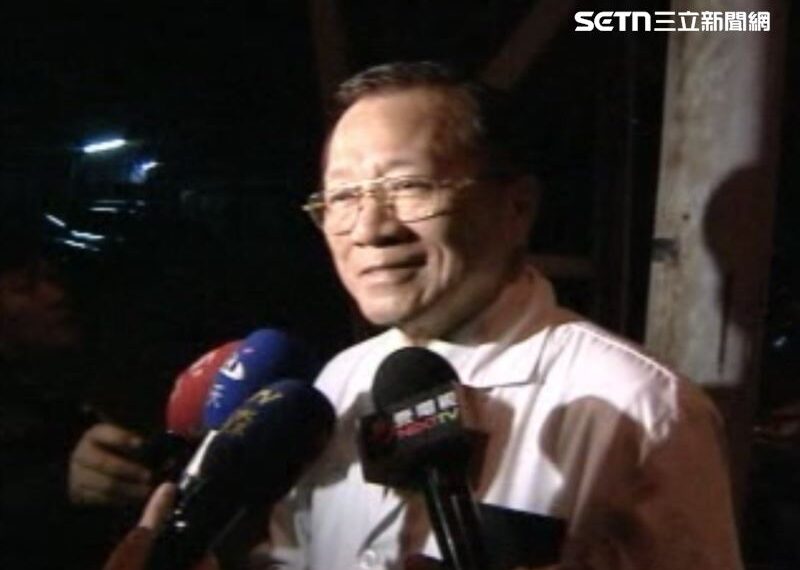 台灣新聞通訊社-首度引進人工水晶體、曾救治蔣經國　「台灣視網膜泰斗」辭世