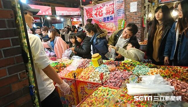 台灣新聞通訊社-過年糖果盒都剩這款「阿嬤的最愛」　超誠實賣家：超難吃不要買