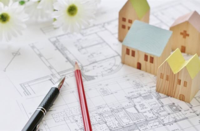 台灣新聞通訊社-30歲後該不該買房？ 她滑房仲平台愣「以前排隊現在直接約」