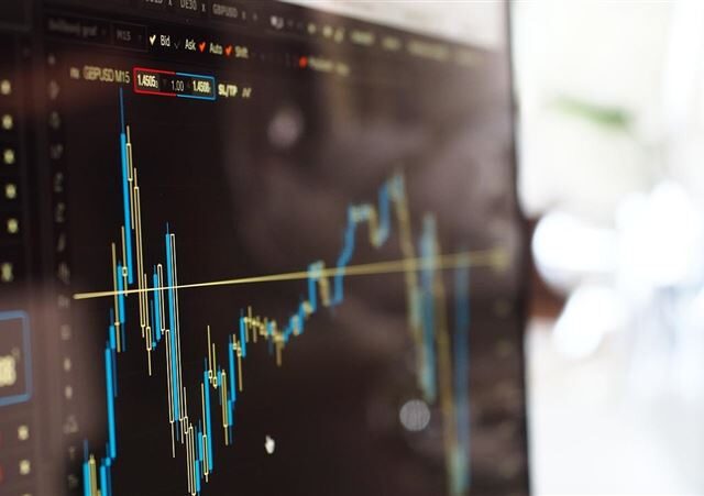 台灣新聞通訊社-半導體輪動全面開花！它囊括當紅記憶體、ASIC　至今漲幅逾兩成