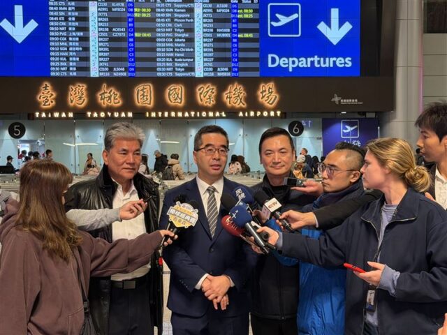 台灣新聞通訊社-率團搭機赴中「國共智庫論壇」！蕭旭岑曝行程喊：兩岸是親人不應該切割