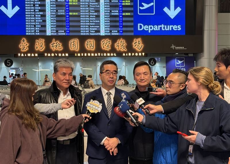 台灣新聞通訊社-率團搭機赴中「國共智庫論壇」！蕭旭岑曝行程喊：兩岸是親人不應該切割