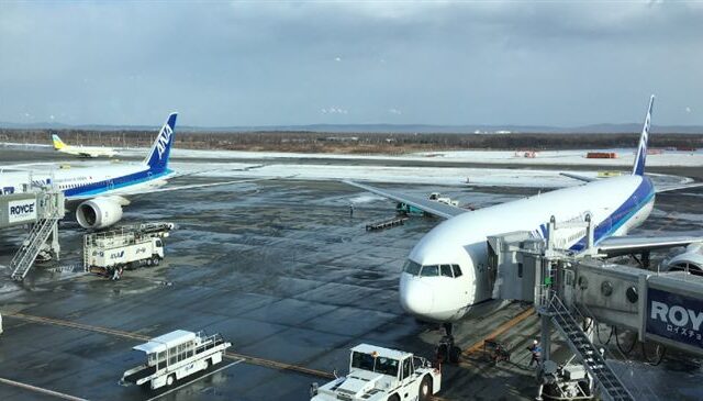 台灣新聞通訊社-丟臉到日本！台灣人北海道放鳥包車司機　四叉貓肉搜「高雄便當店老闆」