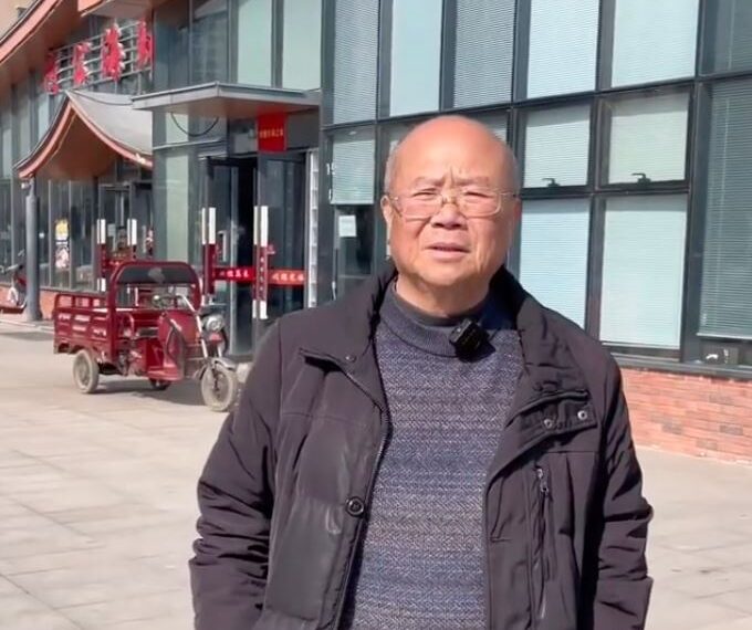 台灣新聞通訊社-台灣阿公中國開店！被逼做1事淚訴：我那麼愛祖國　小粉紅狂勸他回台