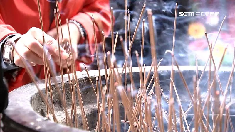 台灣新聞通訊社-60年一遇赤馬紅羊劫降臨？曾算中蔡英文當選　他預言2026年爆5大災難