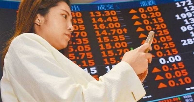 台灣新聞通訊社-記憶體循環助攻！　「這檔」飆股炸量1月噴高135％