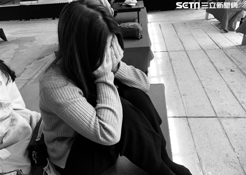 台灣新聞通訊社-交往3年「愣見男友約砲對象」　女友崩潰心死：畫面揮之不去