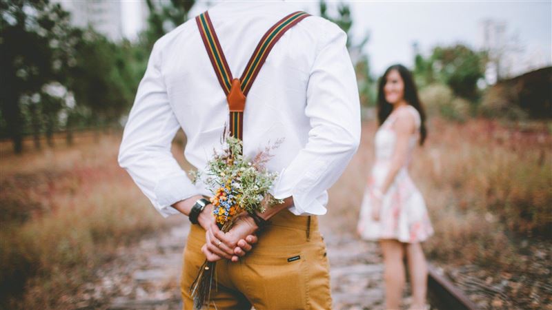 台灣新聞通訊社-送了感情觸霉頭！情人節送禮11大禁忌曝　拜月老「3NG行為」也別犯