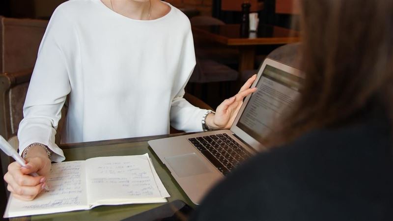 台灣新聞通訊社-以為玩交友軟體？面試官驚見「05後」求職履歷超崩潰　眾人看內容傻眼