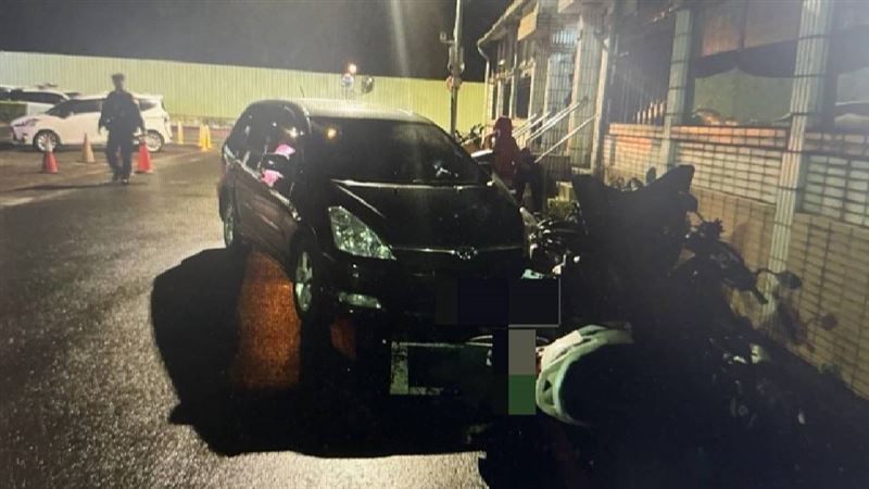 台灣新聞通訊社-內湖死亡車禍!保全開車左轉撞倒行人 誤踩油門暴衝輾過害命