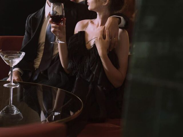 台灣新聞通訊社-坐檯小姐「脫衣陪酒」遭逮…淪植物人臥床13年病逝 法院最終判決出爐