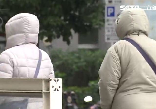 台灣新聞通訊社-全台濕冷！今入夜急凍探11度　下波「更強冷氣團」這天殺到