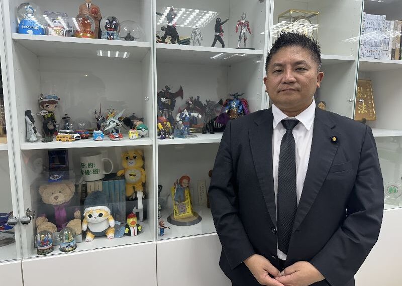 台灣新聞通訊社-吳宗憲超愛無敵鐵金剛　收藏公仔超過50隻