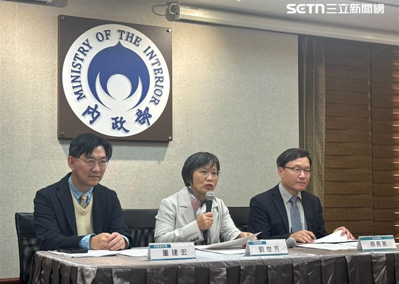 台灣新聞通訊社-李貞秀宣稱放棄中國籍遭拒　內政部：應有佐證證明，已函請立院協助提供