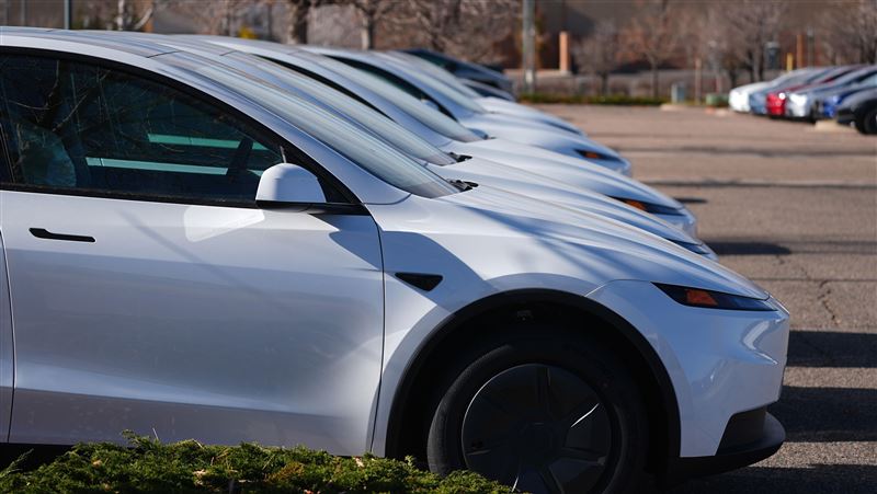 台灣新聞通訊社-全球首例！中國2027年起禁用隱藏式車門把手　特斯拉獨特設計恐成絕響