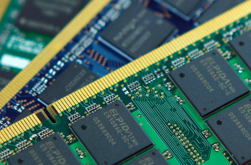 台灣新聞通訊社-記憶體股未見哀嚎⋯他猜多數人仍獲利！網曝主力倒貨陰謀論