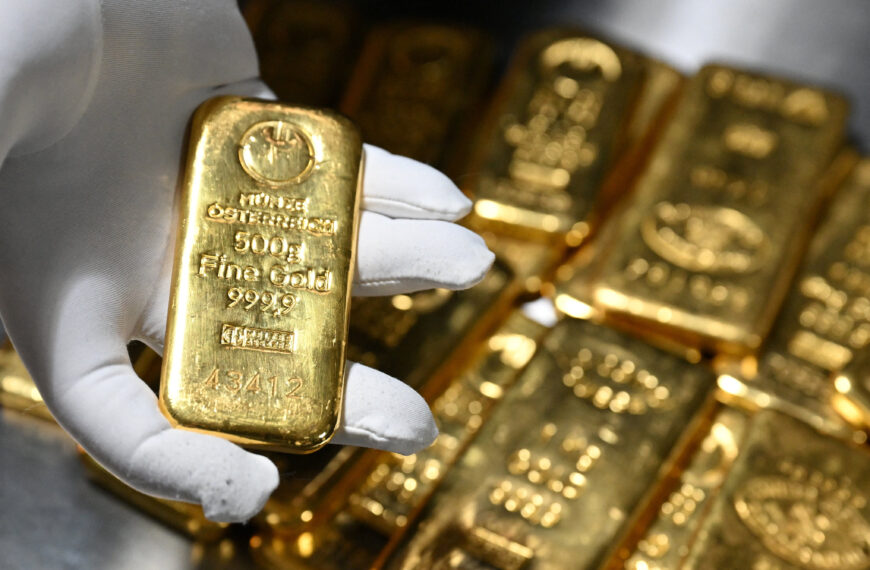台灣新聞通訊社-金價可能從最高點回檔50%至61.8% 台銀：今年金價劇烈變動將成常態