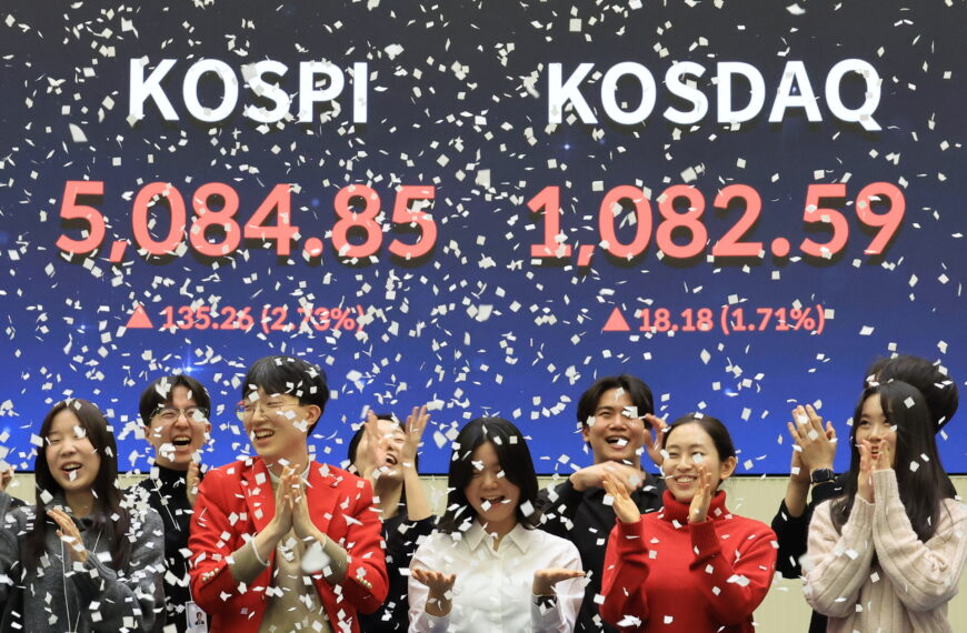 台灣新聞通訊社-黃仁勳OpenAI談話掀震盪？韓股受晶片股拖累崩跌逾4%