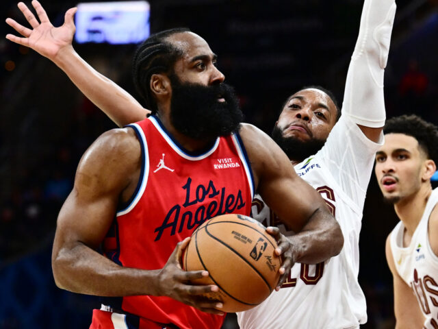 台灣新聞通訊社-NBA／重磅交易！快艇將哈登送往騎士 換回2屆明星後衛葛蘭德