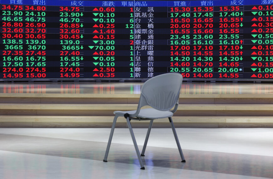 台灣新聞通訊社-00988A壓寶3金礦…10元跟上全球科技龍頭！專家看好：但要小心匯率風險