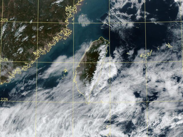 台灣新聞通訊社-今天立春 鄭明典喊熱：滿滿夏天的味道