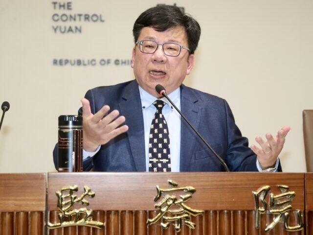 台灣新聞通訊社-撇濫用公務車 李俊俋復出任民進黨政策會副執行長兼主席室特助