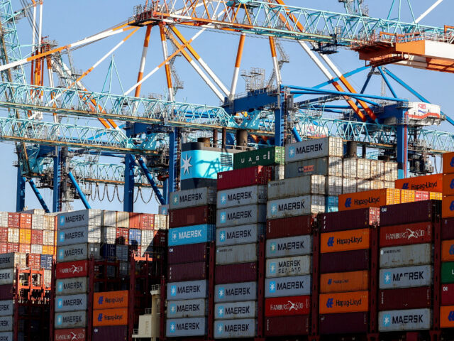 台灣新聞通訊社-全球海運貨櫃獲利持續看淡 紅海復航有如雪上加霜