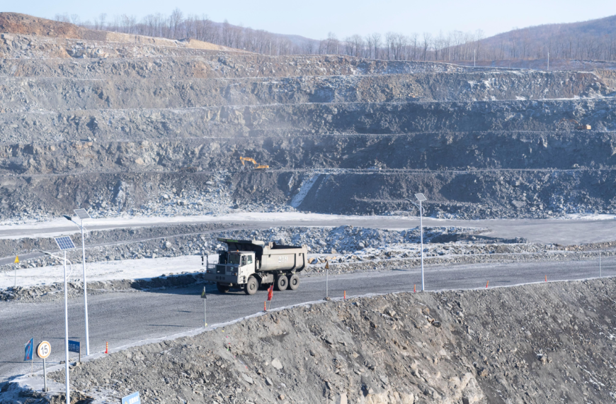 台灣新聞通訊社-不公平補貼及低於市價在美銷售 美對陸石墨關稅飆至160%以上