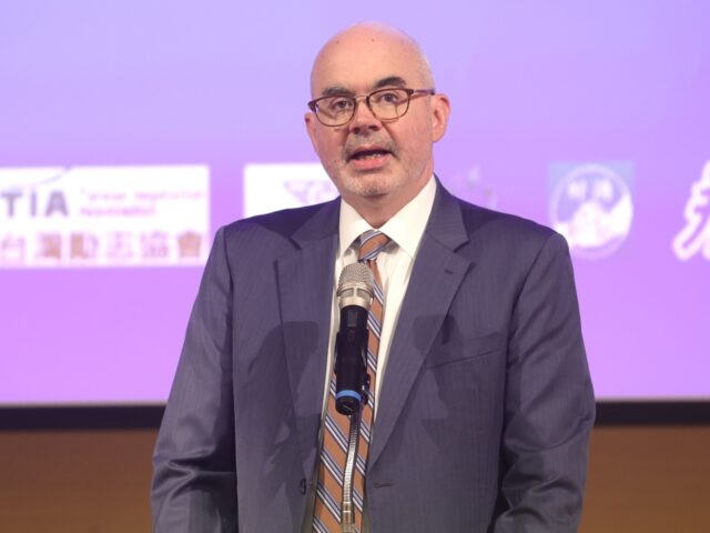 台灣新聞通訊社-黃國昌批谷立言「涉入內政」AIT盼立院真誠辯論建立有效自我防衛能力