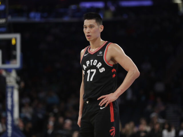 台灣新聞通訊社-NBA／豪神再臨！林書豪重返賽場打名人賽 CORTIS中場表演