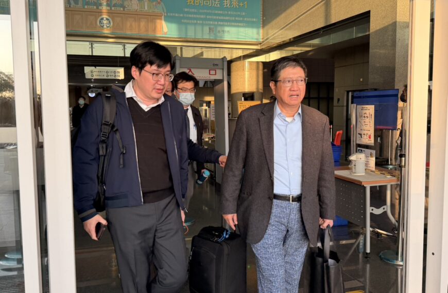 台灣新聞通訊社-楊文科出庭：豐邑從拒付3千萬鄰損擔保金到拿出1億 他努力解決問題