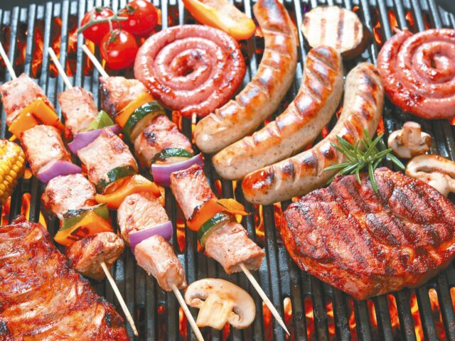 台灣新聞通訊社-香腸配這藥品恐產生致命「乳酪效應」 血壓暴衝引中風、心肌梗塞