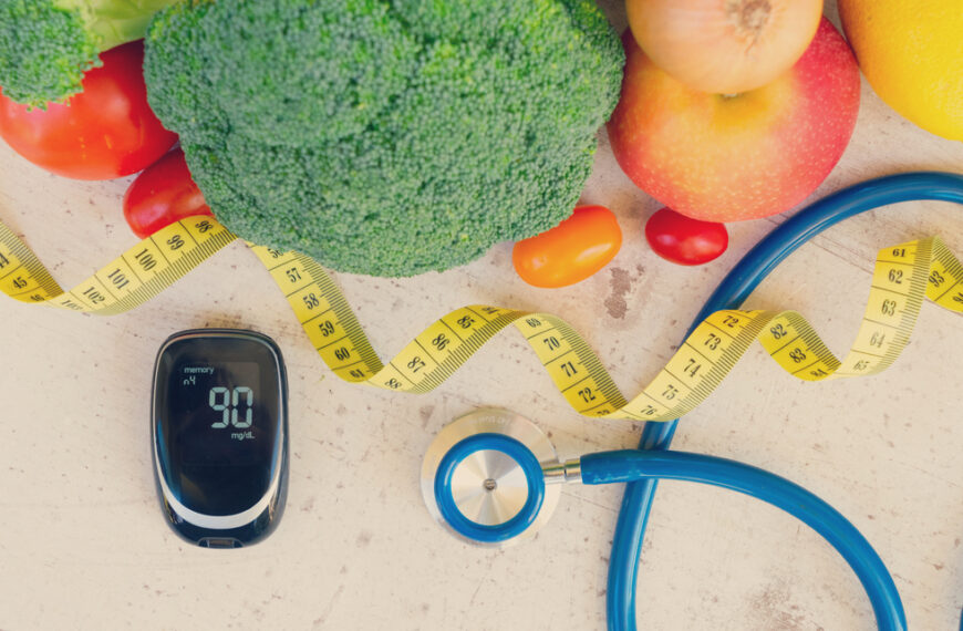 台灣新聞通訊社-別再怪自己不夠自律！飲控仍健檢異常 專家點「1水果」助修復代謝