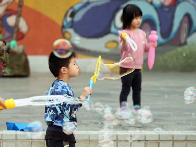 台灣新聞通訊社-明初二北部涼冷留意局部低溫　初三起漸回溫中南部高溫上看28度
