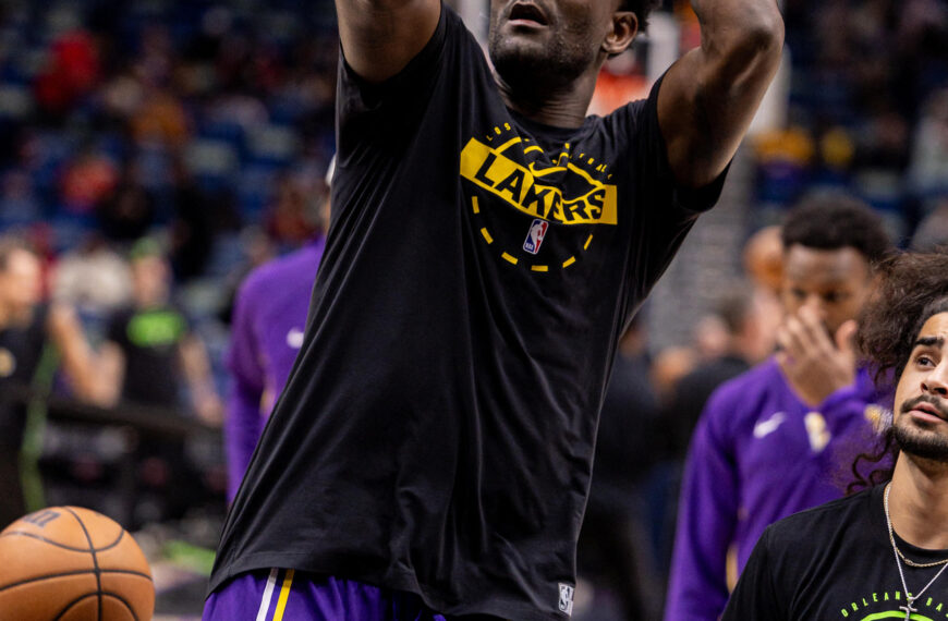 台灣新聞通訊社-NBA／險些惹上「大麻煩」 湖人中鋒艾頓一度遭家鄉機場拘留