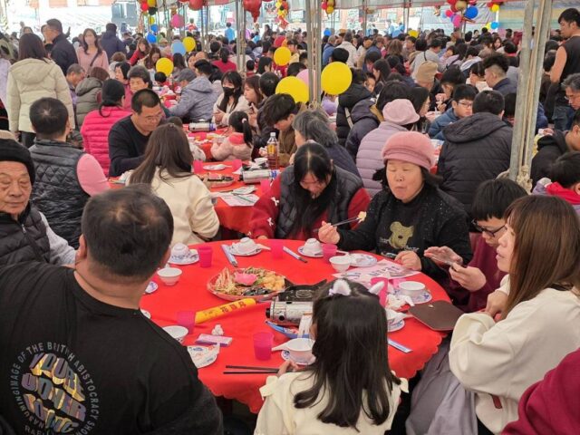 台灣新聞通訊社-澎湖娘家宴席開206桌！鄉親團圓敘舊 齊為陳光復集氣祈福