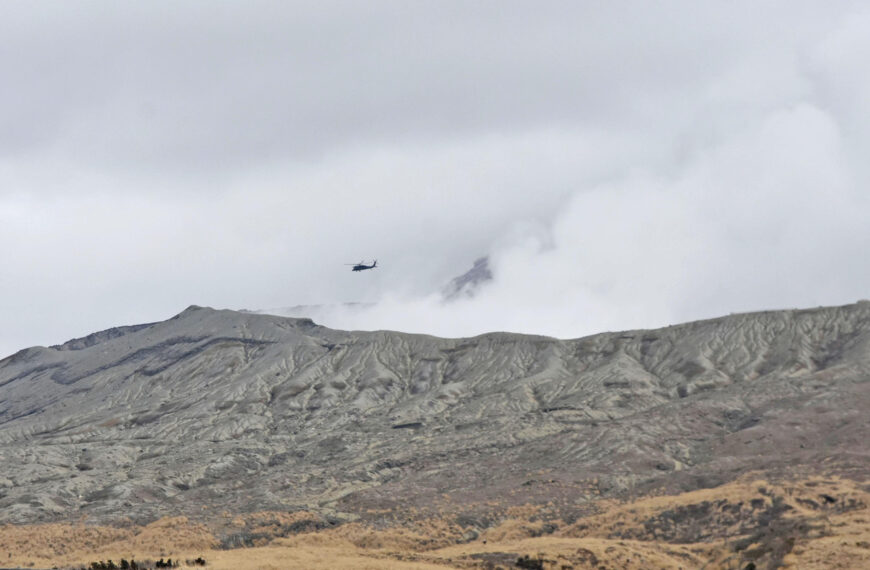 台灣新聞通訊社-阿蘇直升機墜毀…3人身影確認 家屬同意「不再冒險救援」