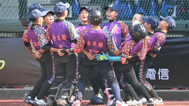 台灣新聞通訊社-謝國城盃/臺東縣輕鬆過關 屏東縣當再見暴投受益者