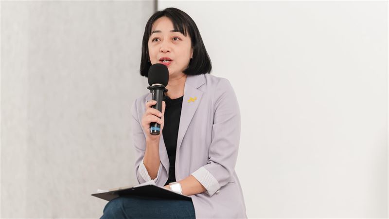 台灣新聞通訊社-柯文哲宣判/京華城案一審重判17年!王婉諭臉書發聲:錢就像魔戒