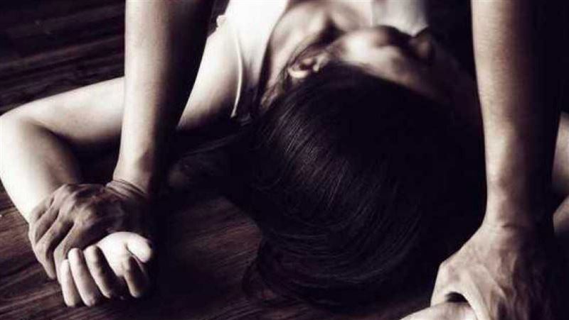 台灣新聞通訊社-25歲女遭性侵想不開墜樓害癱瘓！申請安樂死遭父阻擋　法院最終批准