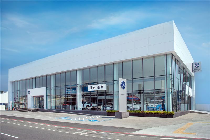 台灣新聞通訊社-3億打造亞洲最大！台南汽車展示中心就像咖啡廳