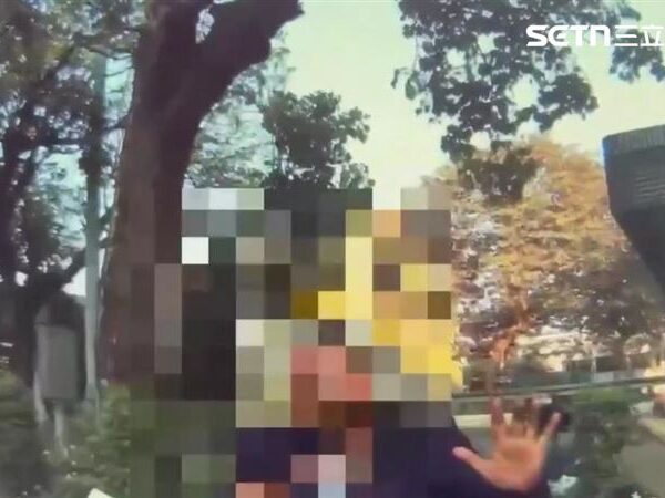 台灣新聞通訊社-雙方氣憤互告！狂騷擾北車小黃司機　西裝翁拉車門、水瓶敲頭