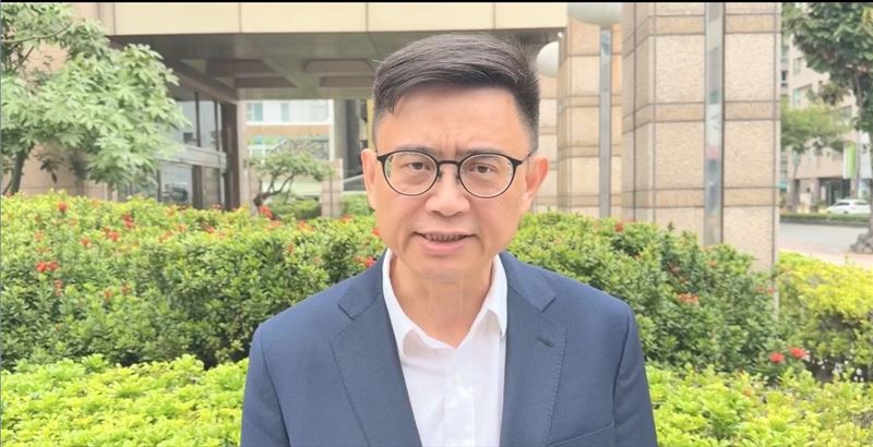 台灣新聞通訊社-另類三腳督！司法改革黨「張靜」宣布參選高雄市長　賴瑞隆回應了