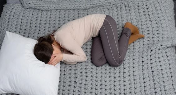 台灣新聞通訊社-台中鬼父理事長月薪6萬誘親女　亂倫肉償辯稱：她自願當小三