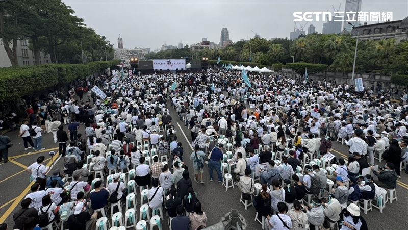 台灣新聞通訊社-10分鐘暴增5萬人?民眾黨直播「又被抓包灌水」 他酸:玩點新花樣好嗎