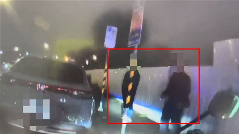 台灣新聞通訊社-油價狂飆11年半新高！民眾插隊搶加油爆衝突　中和警急奔現場化解戰火