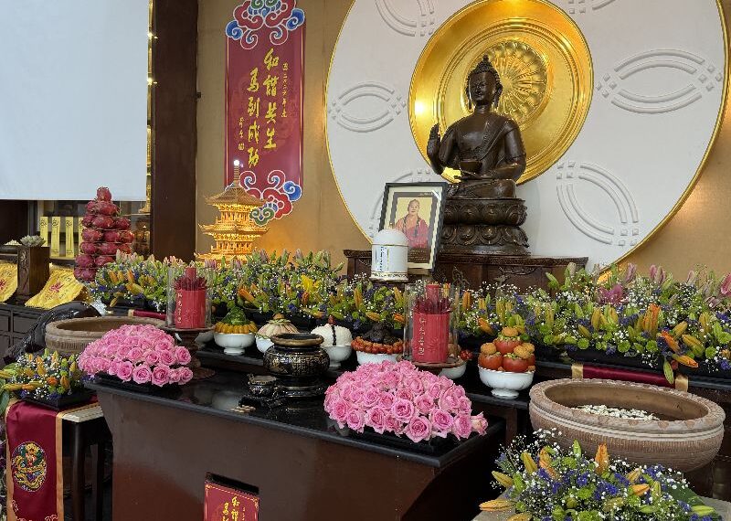 台灣新聞通訊社-星雲大師靈骨分燈五大洲　重視教育成眾人學習榜樣