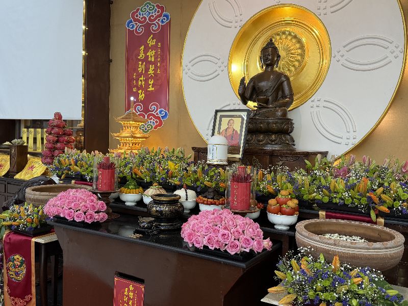 台灣新聞通訊社-星雲大師靈骨分燈五大洲　重視教育成眾人學習榜樣